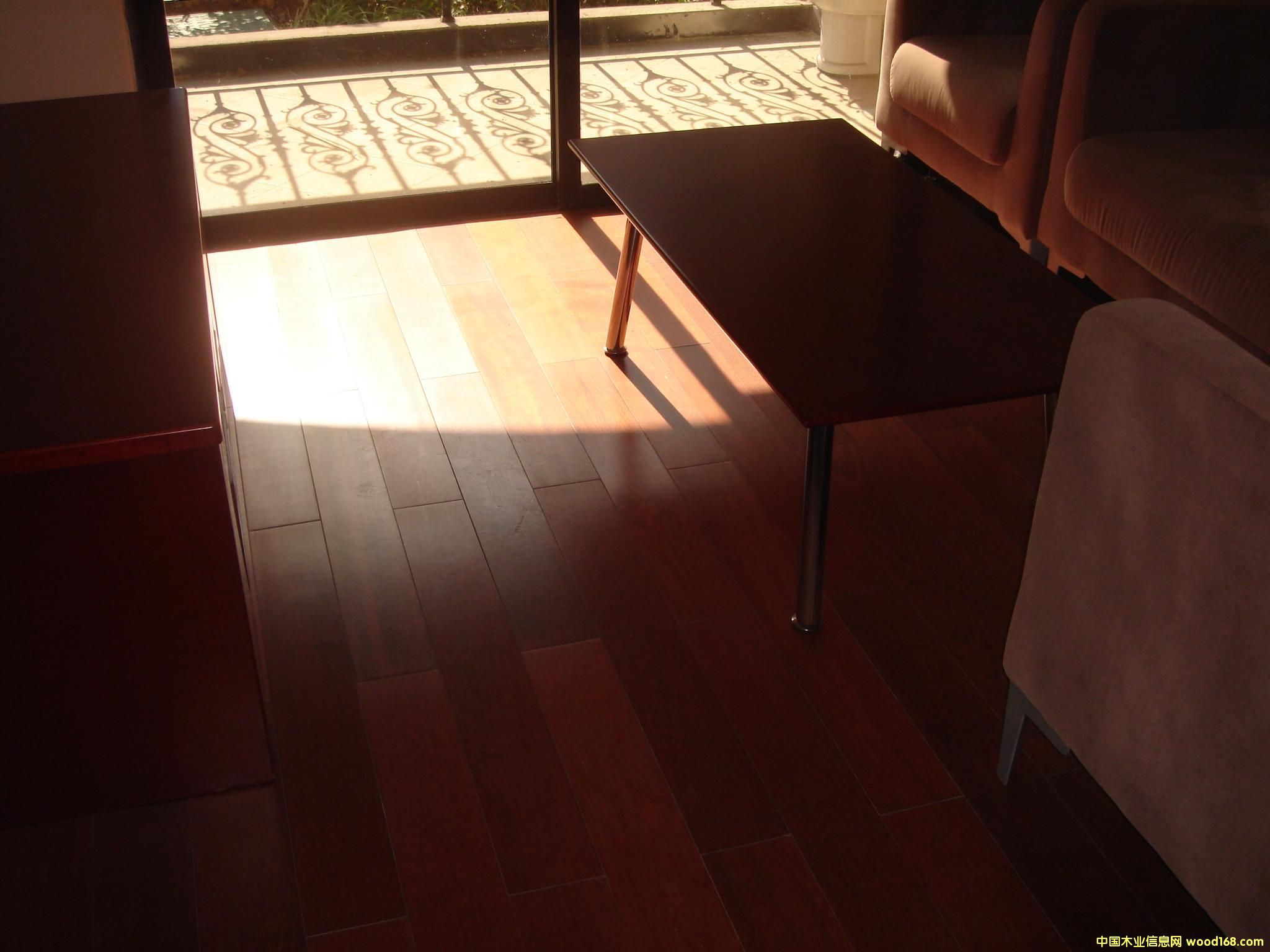 �D����ʽ-��ɫ���A���깫Ԣ �c���ɷŴ�