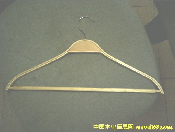 ���U��Ȼɫ�¼ܵ�Ԕ��(x��)��B