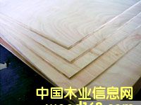 �h���ͼ���ľ�C�ƃ������ɰ��Ԕ����B