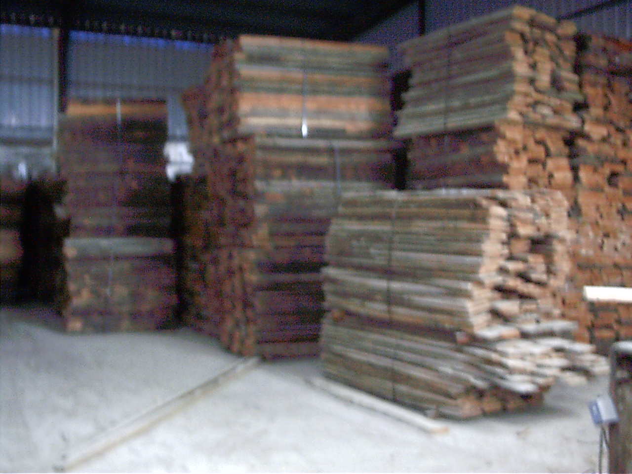 ��ľ��ɰ�ĵ�Ԕ����B