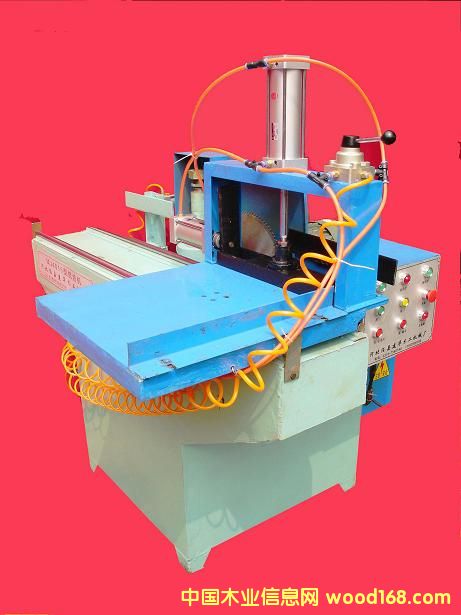 ���X�C��Ԕ����B