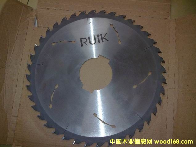 ��Ƭ�Ƭ��Ԕ����B