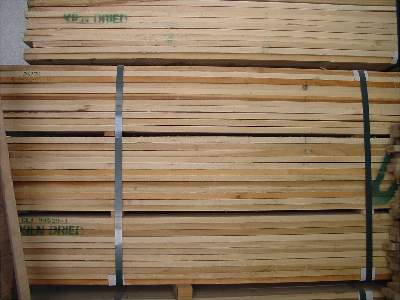 POPLAR LUMBER��Ԕ����B