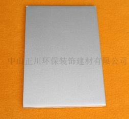 ����UV��