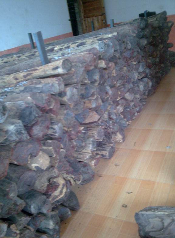 �ؼ�С�~��̴��Ԕ����B