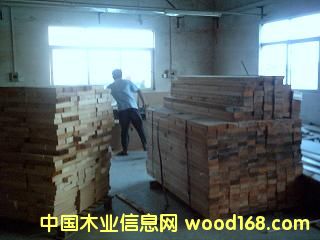 �c(di��n)���鿴���sľ�Ŵ�DƬ