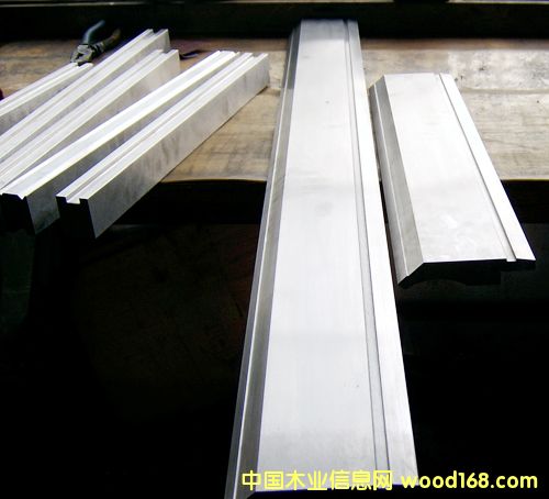 �M�϶β�ģ�ߡ��o�����ۏ��Cģ