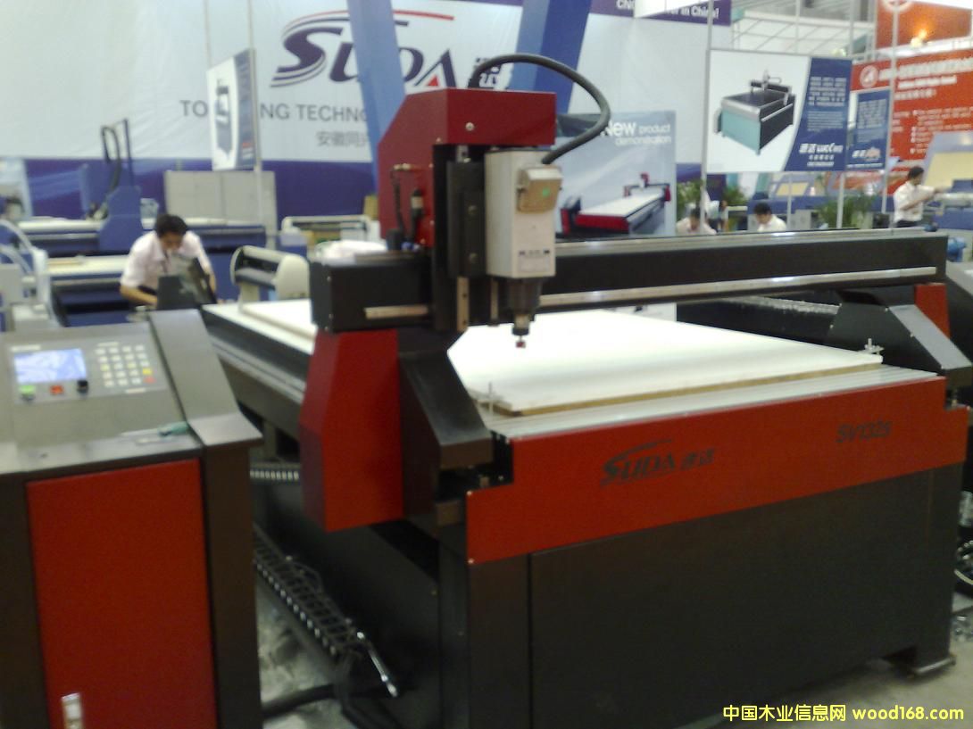 �c(di��n)���鿴���_(d��)�������hϵ�е�̙C(j��)�Ŵ�DƬ