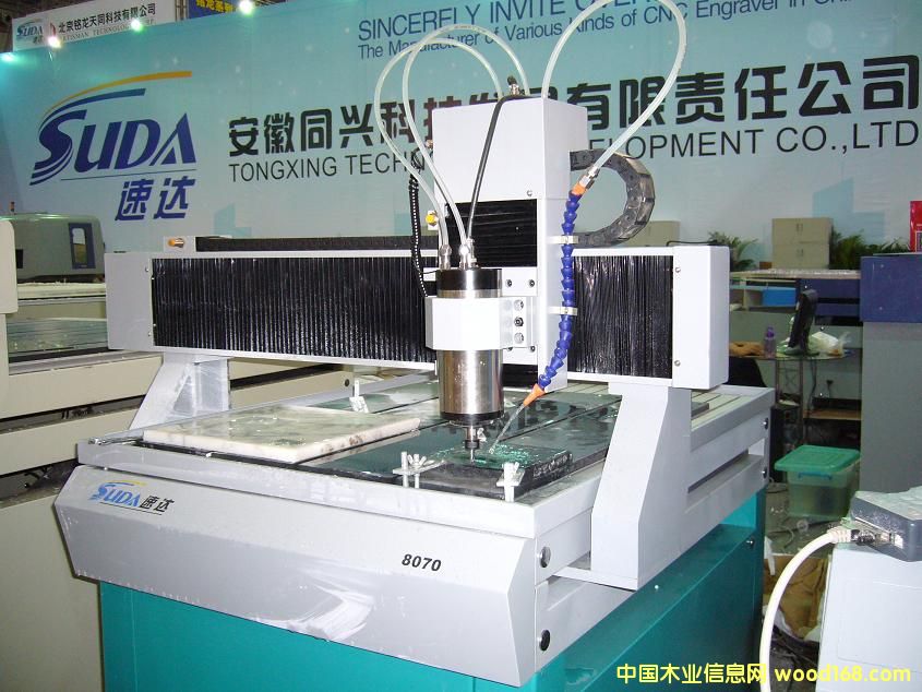 �c(di��n)���鿴���_(d��)�ʿ�ϵ�е�̙C(j��)�Ŵ�DƬ