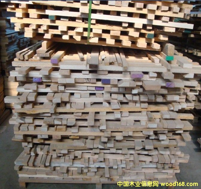 �¾��ϗl���ϵ�Ԕ����B