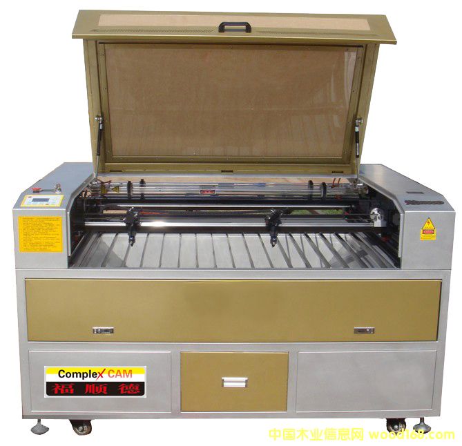 �p�^�����̙C