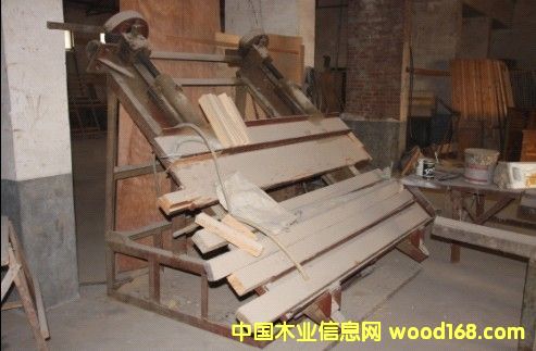 �c���鿴��ʽ�M�b�C�Ŵ�DƬ