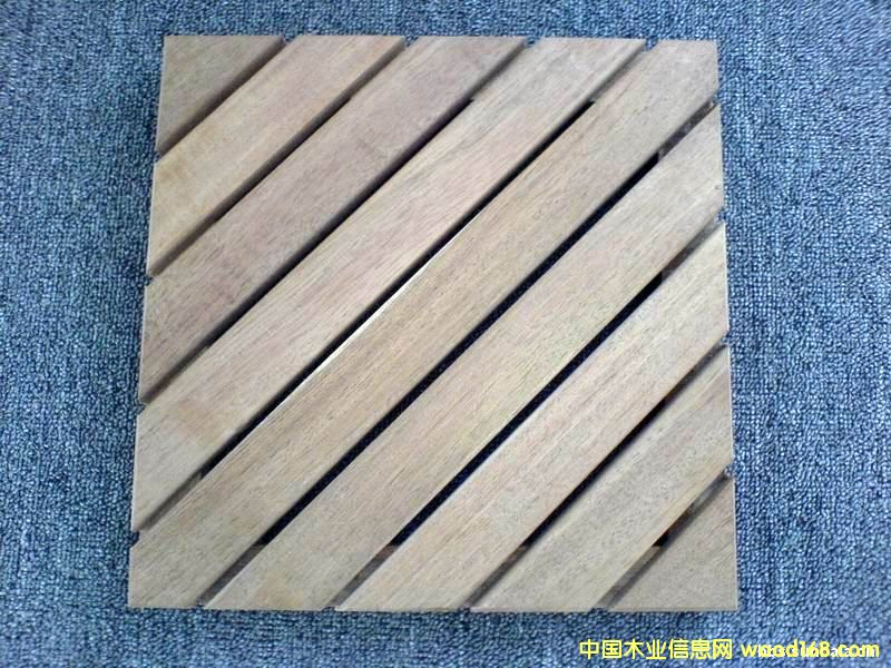 ��������b��ľ��