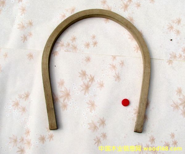 ��ľ����