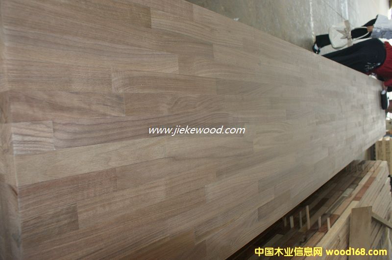 �ں��Ұ�ĵ�Ԕ����B