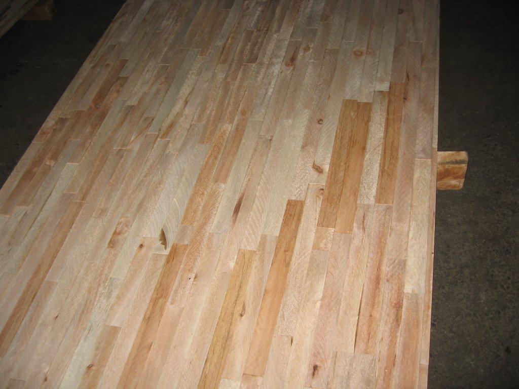 �R����о���Ԕ����B