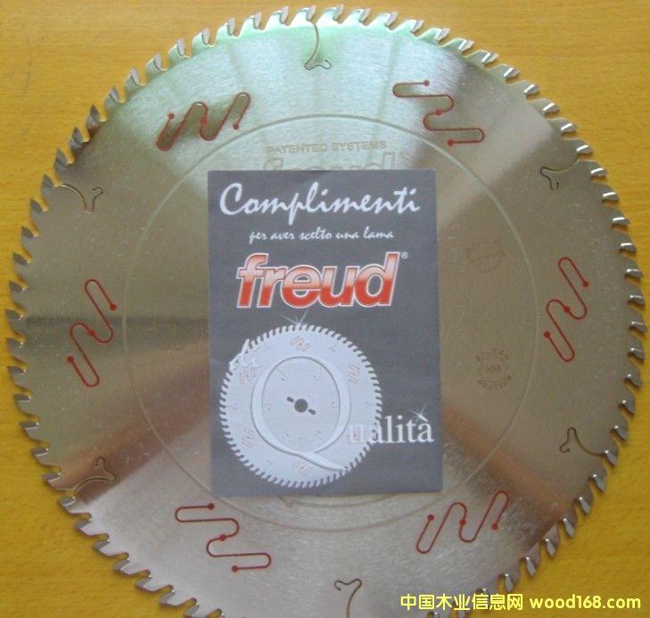 ������Ƭ��Ƭ���J�o�����M���Ƭ ��Ԕ����B