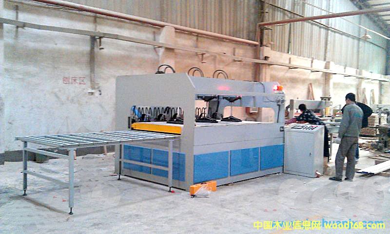 [��] ȫ�Ԅ�(d��ng)���lƴ��C(j��)