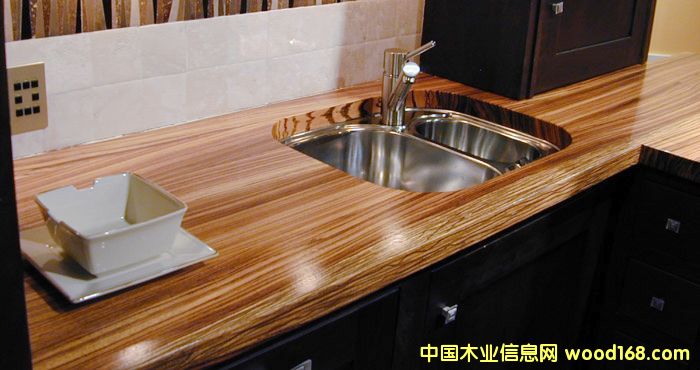 �N��������Ԕ����B