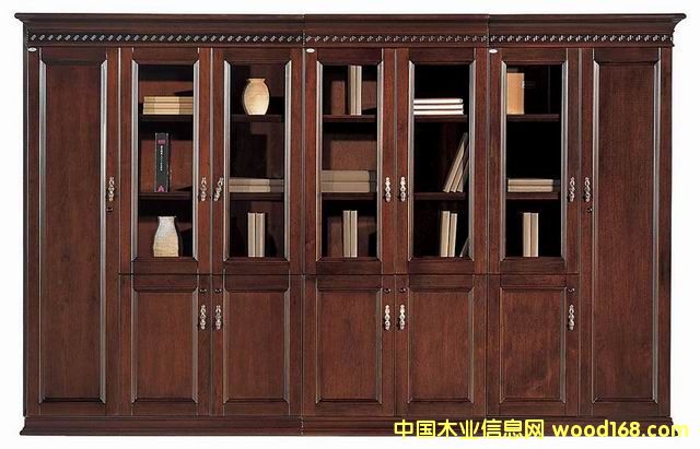 ��ľ����