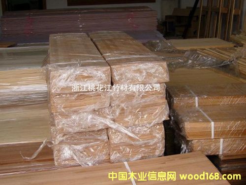 �c���鿴�񙻹��Ŵ�DƬ