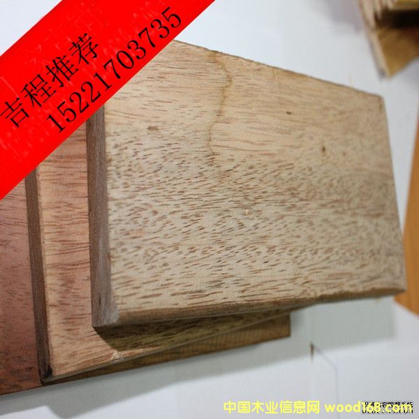 ���}����