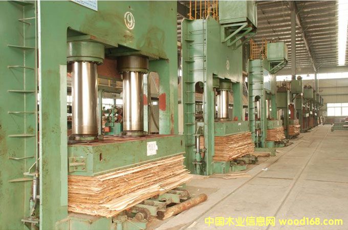 �䉺�C��Ԕ����B