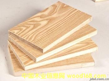 ���B(t��i)��