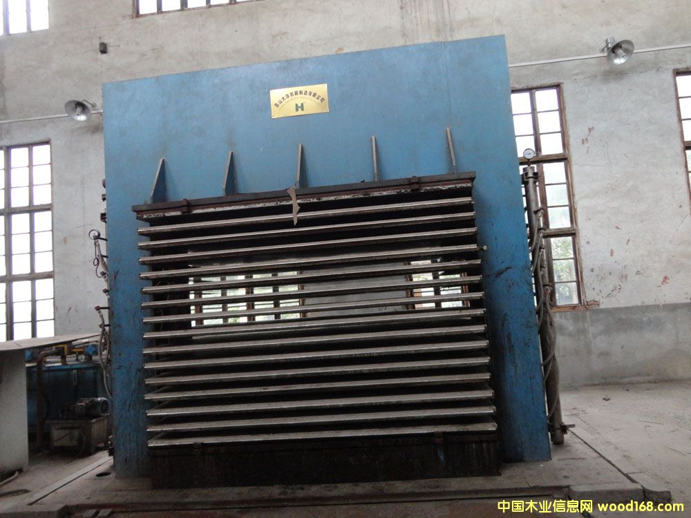 ���Ӱ����a��