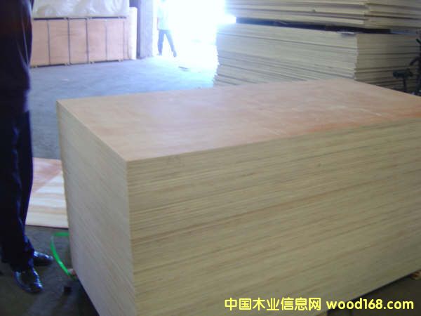 ���b���������z�ϰ��Ԕ����B