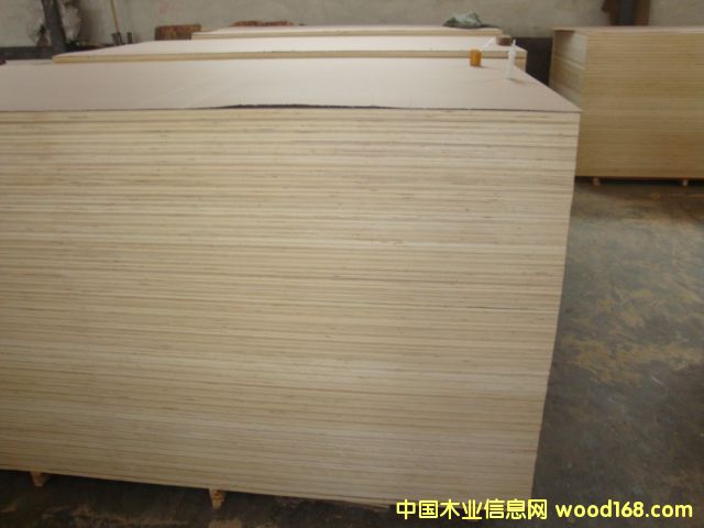 �����z�ϰ壬�����N���z�ϰ��Ԕ����B