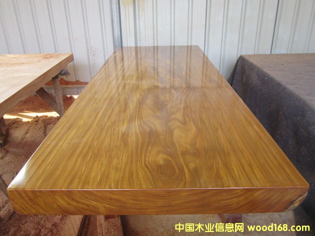 ��z�ִ���Ԕ����B