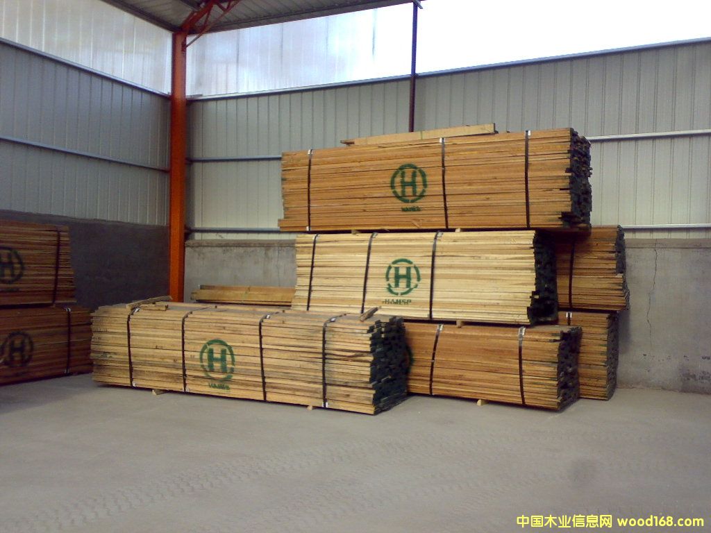 ��Ϟ?z��i)���Ԕ�?x��)��B