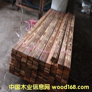 �c(di��n)���鿴�L(zh��ng)�ڹ���(y��ng)�����ɱ���̼��ľ������⾰�^ľ���Ѽܛ�ͤ�ȷŴ�DƬ