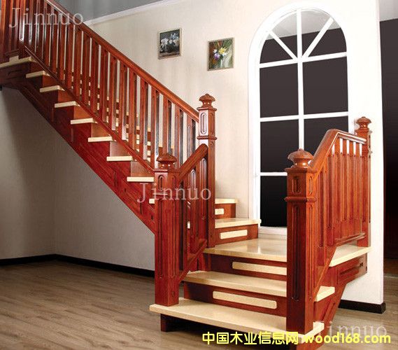 �c(di��n)���鿴�Ϻ�֔(j��n)�Z��ʽ������ݵ�Ԕ��(x��)�Y��