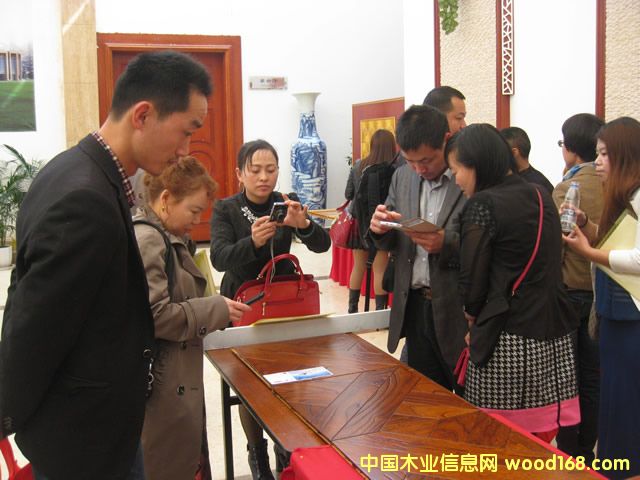 �����t��ľ�I2014�꽛�N������A�M���_