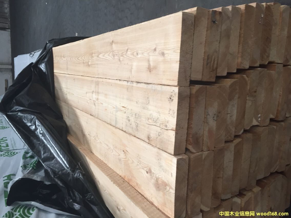 �c(di��n)���鿴���_˹���~�ɰ�ķŴ�DƬ