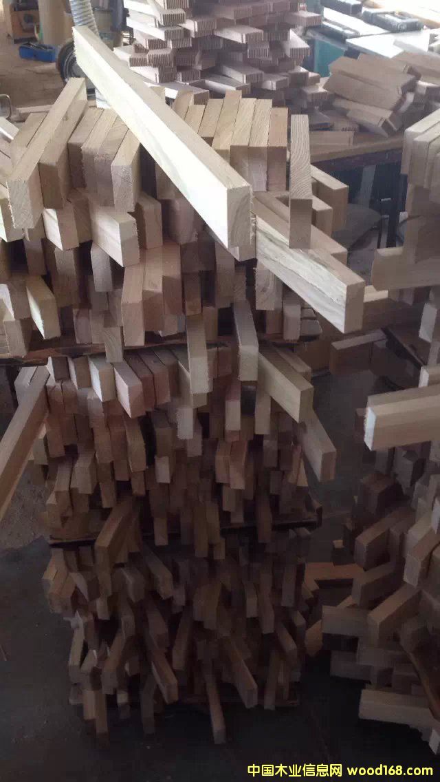 �c���鿴���_˹�M����ľ�Mƴ��Ŵ�DƬ