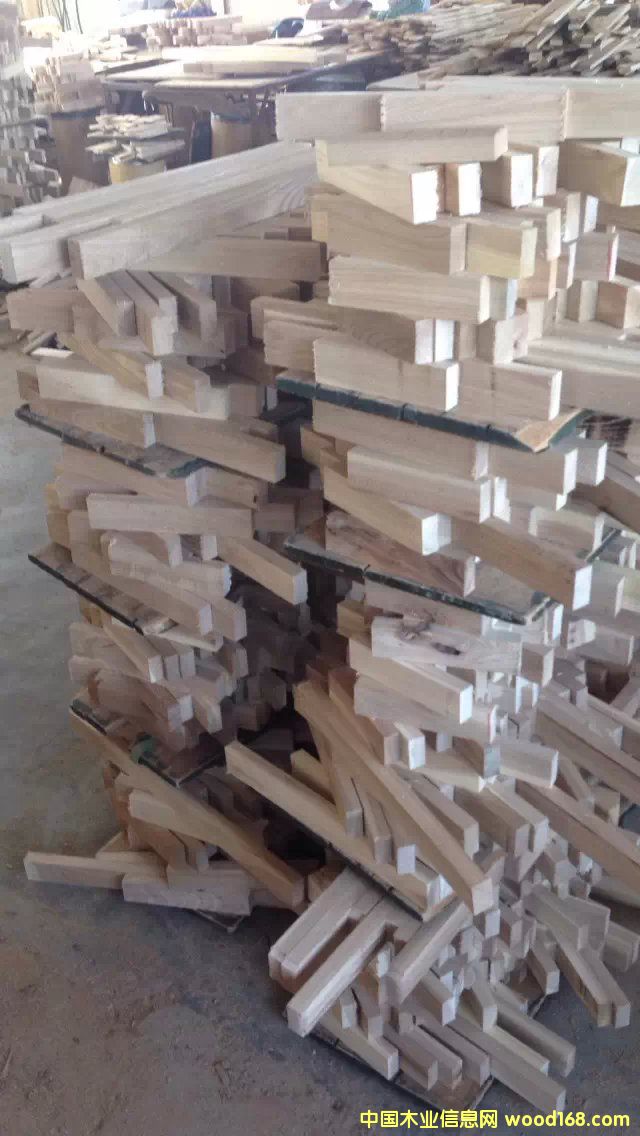 �c���鿴���_˹�M����ľ�Mƴ��Ŵ�DƬ