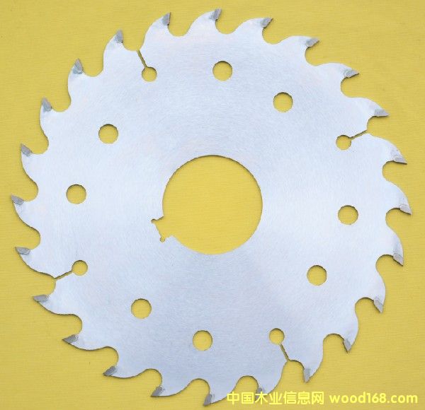 ��Ƭ��Ƭ211��Ԕ����B