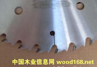 �c(di��n)���鿴ƴ��Ŵ�DƬ