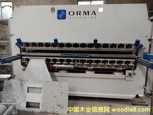 ������W����ؓ��