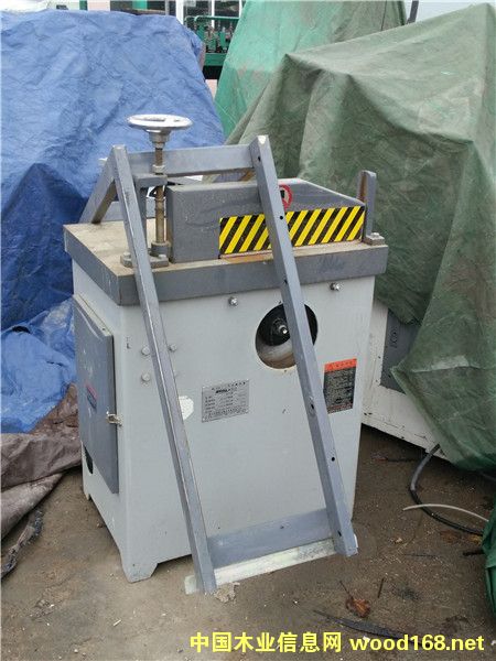 ���_����