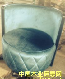 �AͰ��ľɳ�l