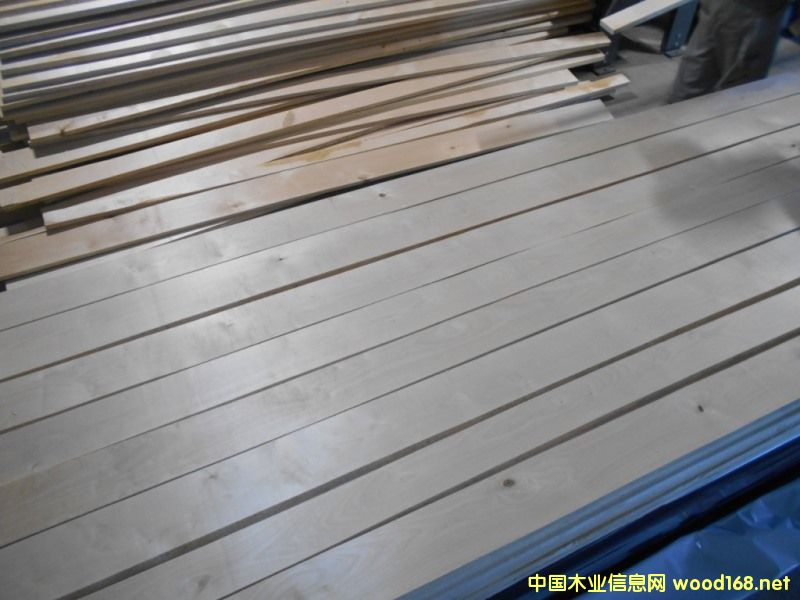 ���_˹��ľ��ɰ�ĵ�Ԕ����B