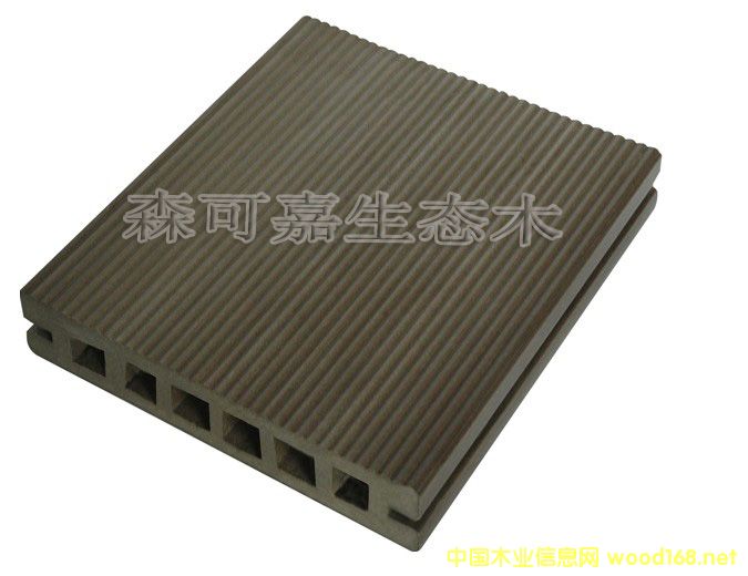 �c(di��n)���鿴 �b���һ�l��������ɭ�ɼ����B(t��i)ľPVC�ذ壬��ˮ�������Ŵ�DƬ