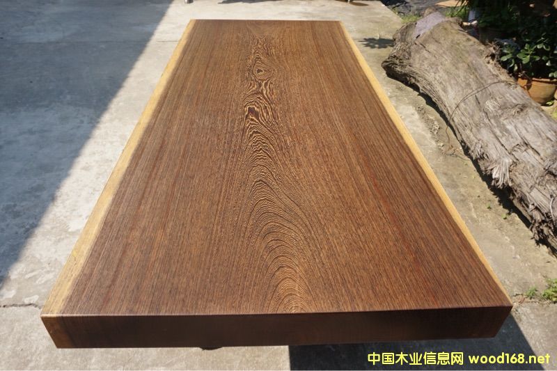 �c���鿴�u��ľ���Ŵ�DƬ