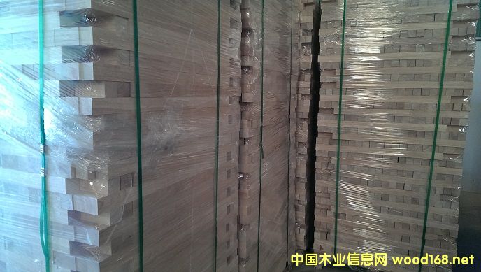 ���zľ����С��