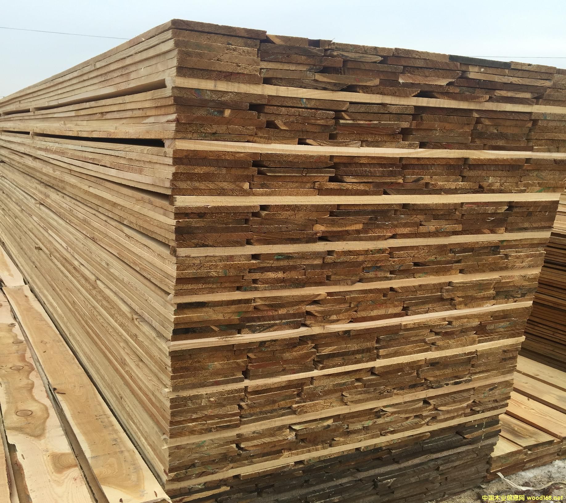 ���_˹�M�����~��20T�Ͱ壨ԭľ���У���Ԕ����B