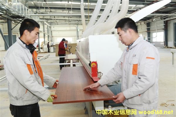 ���m�첼ľ�ľC�Ϯa�I�@Ӌ�����F�aֵ2�|Ԫ